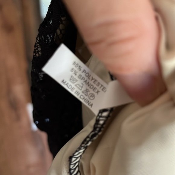 Elegant Dress - Picture 11 of 11